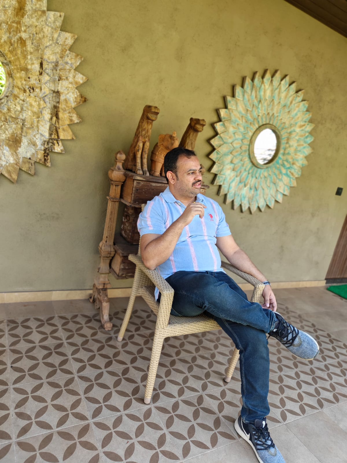 1097.Rohan  | Pune | 1987 | 5’5″ | B Com | Business | 18 L