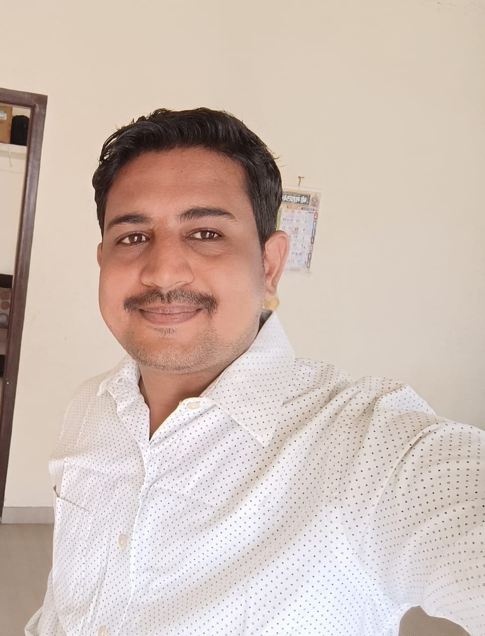 1215.FM..Shailesh Kulkarni |Maharashtra|1995|5’5″ |B.Sc. B.Ed |MR | 4L